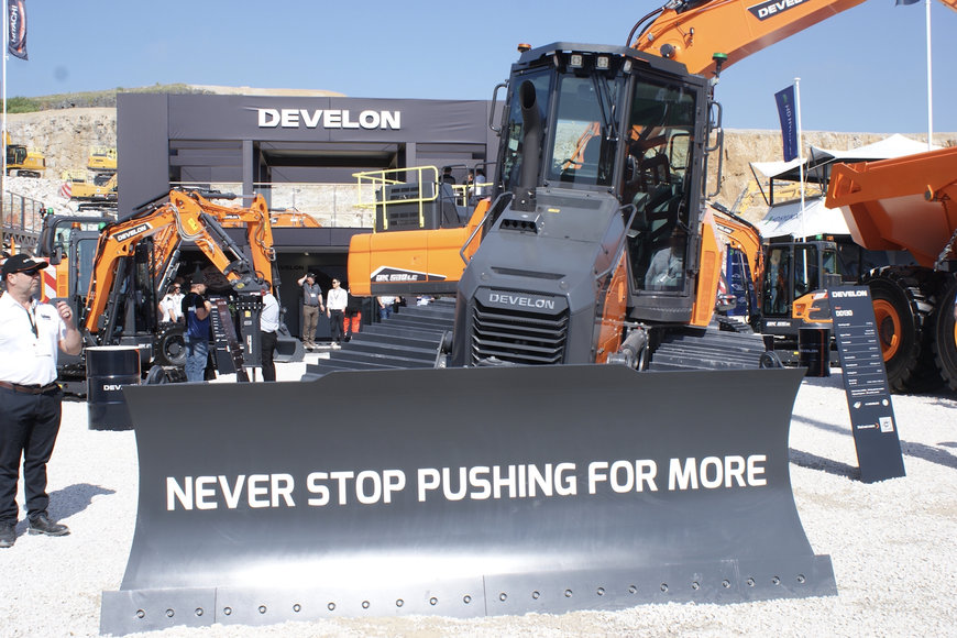 Develon Quarry and Construction Range Excels at Hillhead 2024